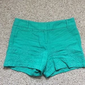 Green linen embroidered Loft shorts